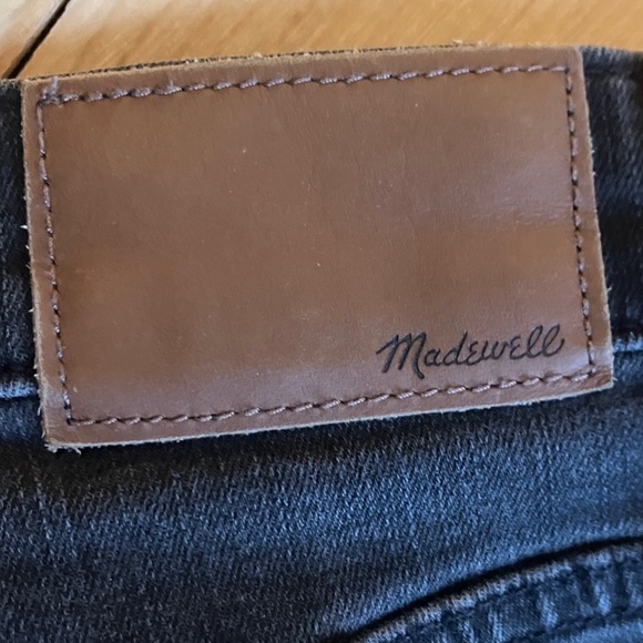 Madewell 9" Highrise Black Distressed Skinny Jeans 27 - Picture 8 of 16